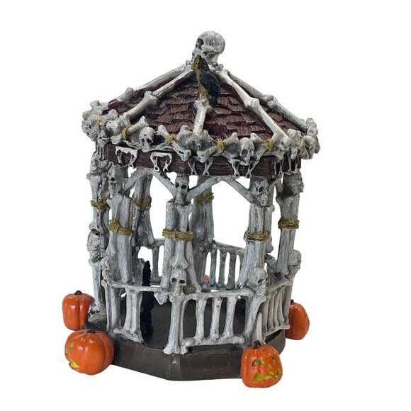 Spooky Town SKELETON GAZEBO Halloween Village Lemax 2019 Retired - Picture 5 of 8